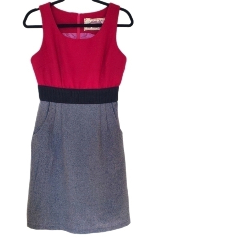 Emmelee Women's‎ Wool Colorblock Sleeveless Gray & Magenta Dress with Pockets